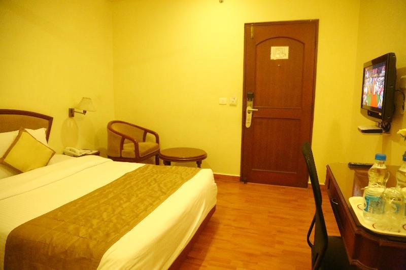 Royal Fort Hotel Visákhapatnam Kültér fotó